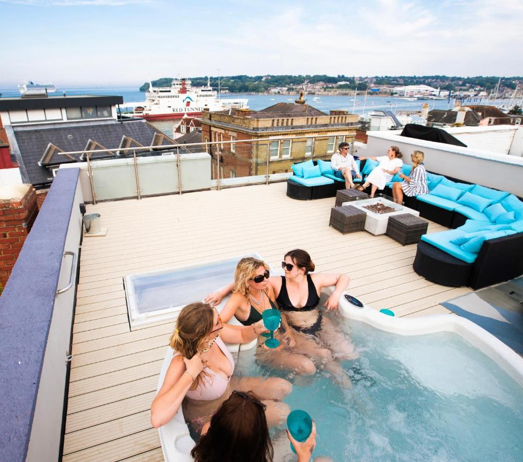Seafarer'S View - 6 Bedroom Townhouse In Cowes, Parking & Seaviews. Cowes  Exterior photo